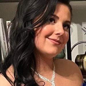 Meet your Posher, Tonya